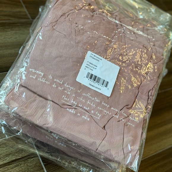 NWT Free People Adella Slip Dress in Rose - Picture 11 of 13